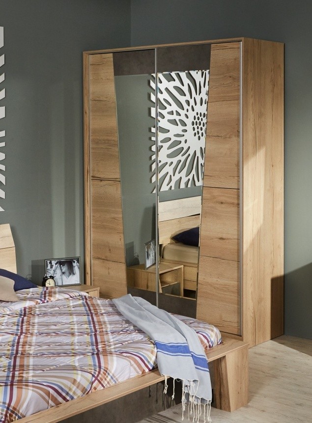 Шкаф-купе с зеркалом Стреза