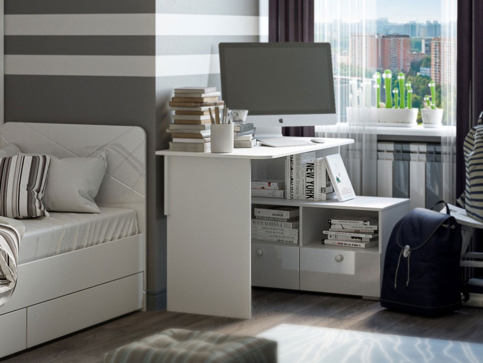 Детский письменный стол Абрис