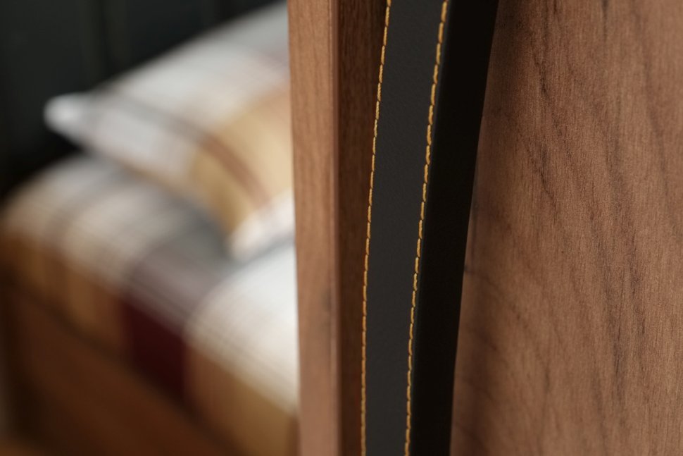 Распашной шкаф Натура